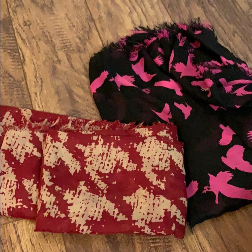 Winter scarfs and hats
